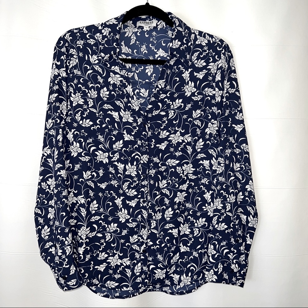 Express Portofino Navy Floral Blouse